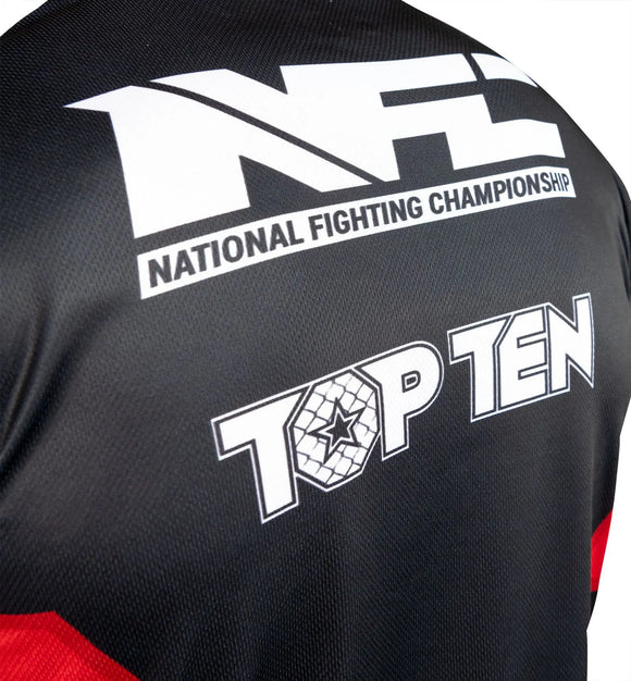 T-Shirt - TOP TEN - 'NFC' - Sort-Rød