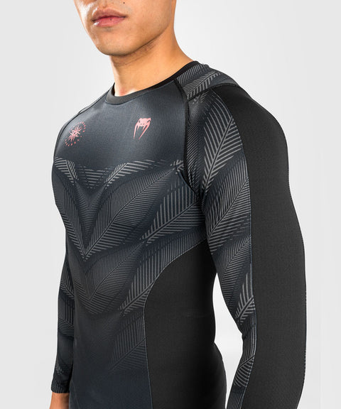 Rash Guard - Venum - 'Phantom' - Langærmet - Sort-Rød