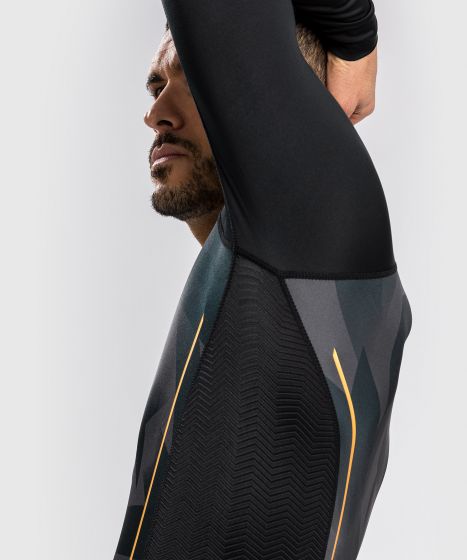 Rashguard - Venum - Razor - Lange ærmer - Sort/Guld