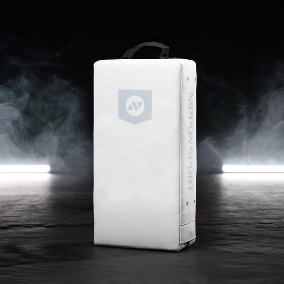 Sparkepude - Nippon Sport - 'Kickshield' - Hvid