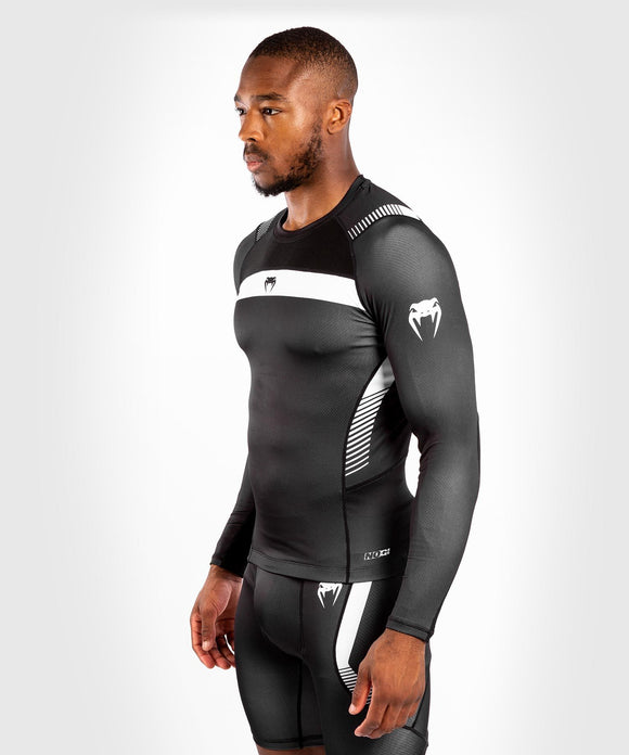 MMA Shorts - Venum - 'NoGi 3.0' - Black/White