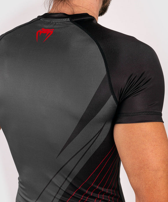Rash Guard - Venum - 'Contender 5.0' - Korte ærmer - Sort-Rød