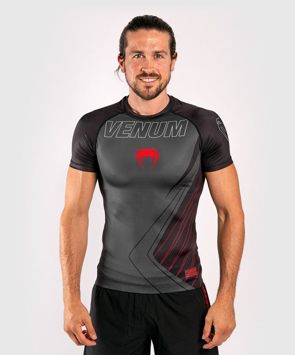Rash Guard - Venum - 'Contender 5.0' - Korte ærmer - Sort-Rød