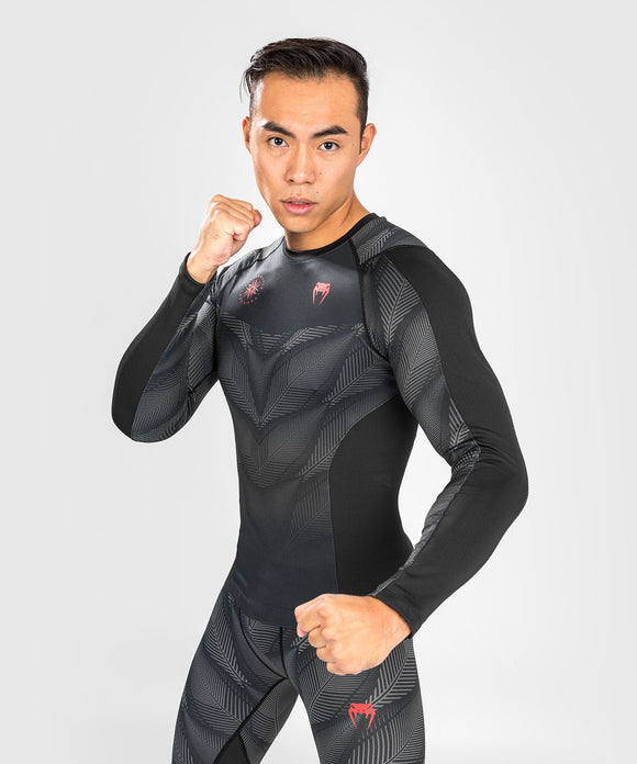 Rash Guard - Venum - 'Phantom' - Langærmet  - Sort-Rød