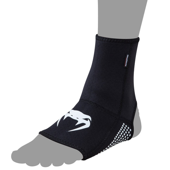 Venum - Kontact Evo Foot Grips - Sort