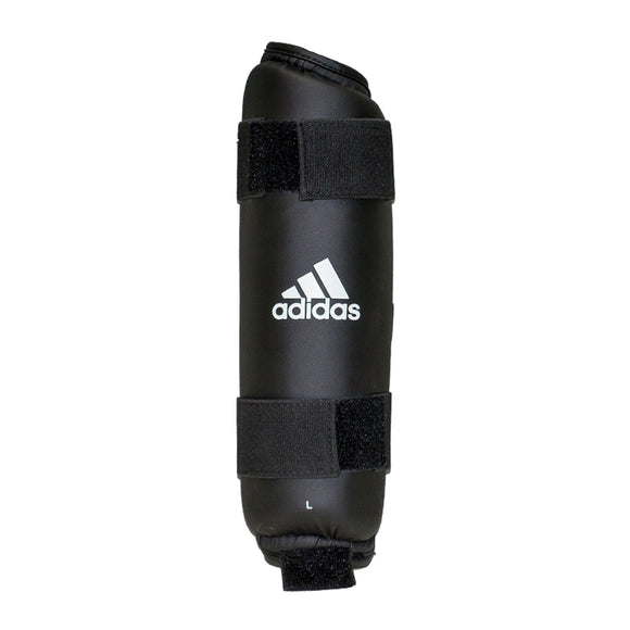 Benbeskytter - Adidas Karate - WKF - Sort