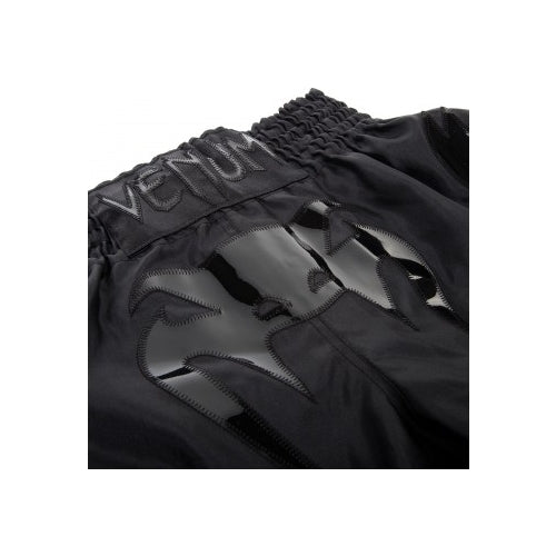 Muay Thai Shorts - Venum - 'Inferno' - Sort Sort