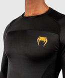 Rash Guard - Venum - 'G-Fit' - Sort-Guld