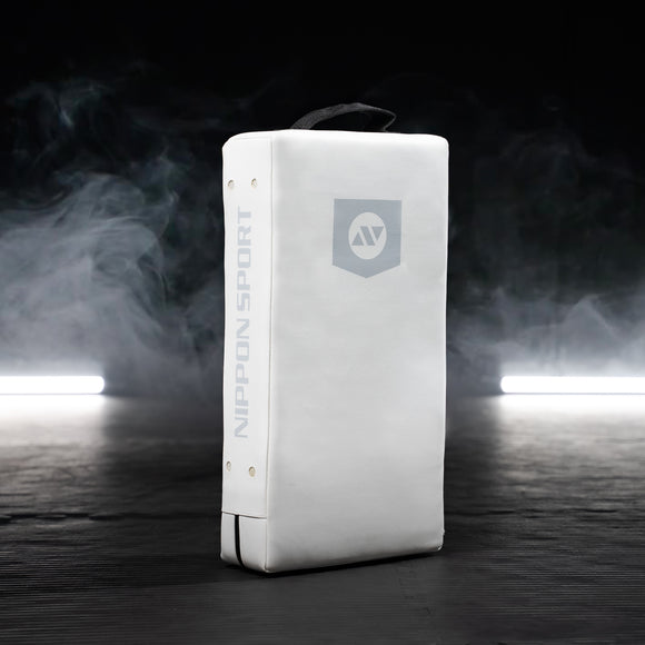 Sparkepude - Nippon Sport - 'Kickshield' - Hvid