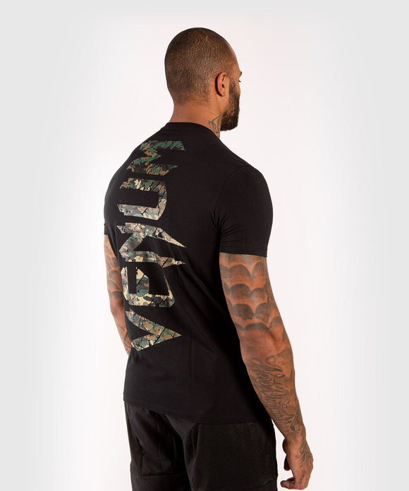 T-Shirt - Venum - 'Giant' - Black/Forest Camo