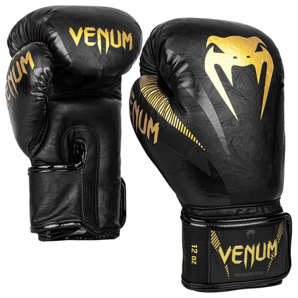 Boxing Gloves - Venum - 'Impact' - Sort