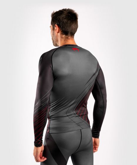Rash Guard - Venum - 'Contender 5.0' - Black/Red