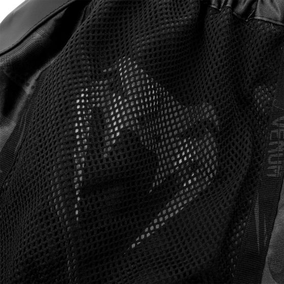 Muay Thai shorts - Venum - "Devil" - Sort-Sort