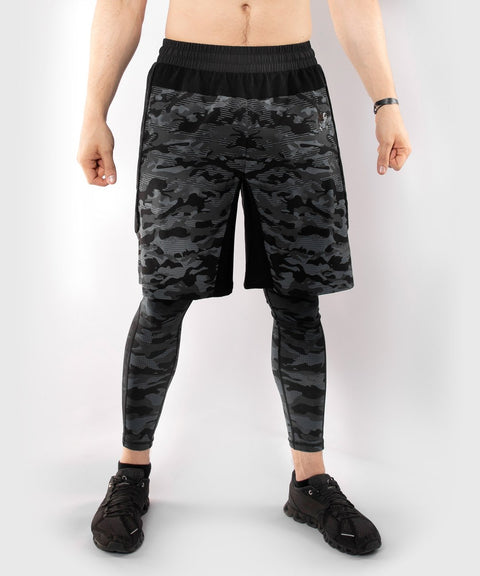 Træningsshorts - Venum - 'Defender' - Sort